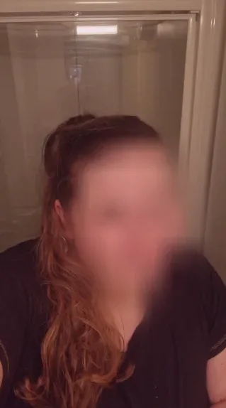 Aya, 26