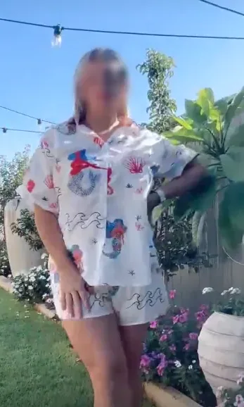 Bianca, 33