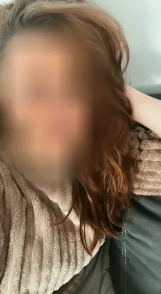 Chantal, 37