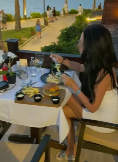 Dunya, 38