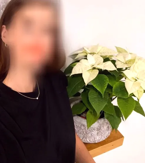 Fenna, 37