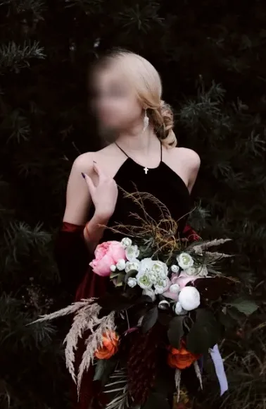 Isabel, 26