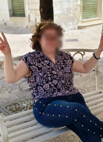 Lynn, 27