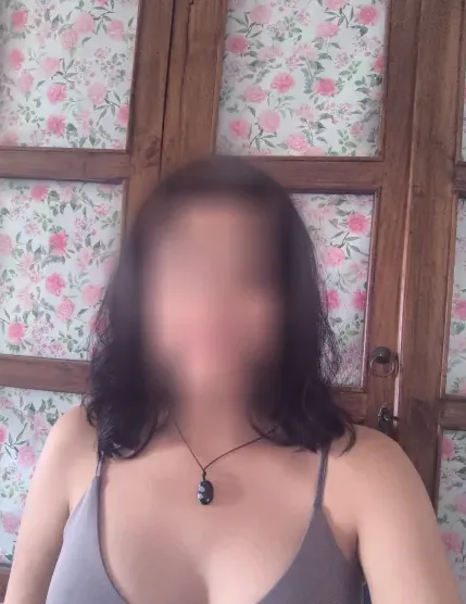 Maud, 38