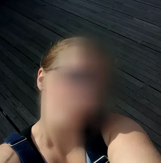 Priscilla, 32