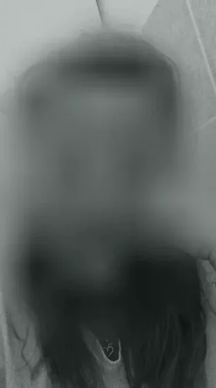 Zeynep, 30